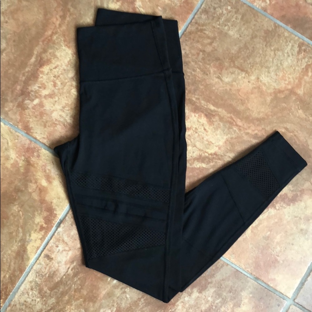 Lululemon Tech Mesh Leggings